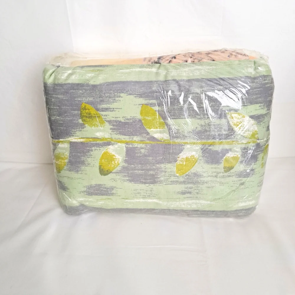 JCPenney Elegant Floral Bedding Queen Set in Cream Pink snd Green